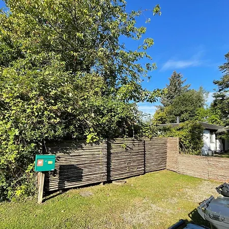3 Bedroom Beautiful In Vaeggerlose Hébergement de vacances Bøtø By